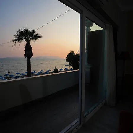 Sevilla * Kusadası